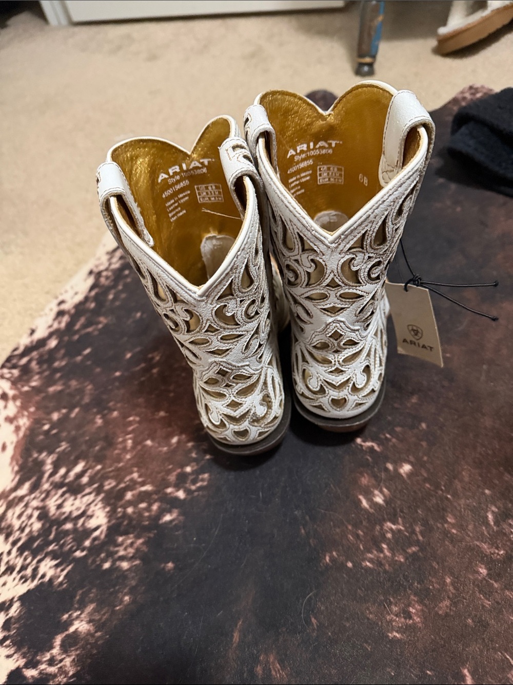 Ariat Women's White and Gold Western Ankle Boots - Picture 4 of 6